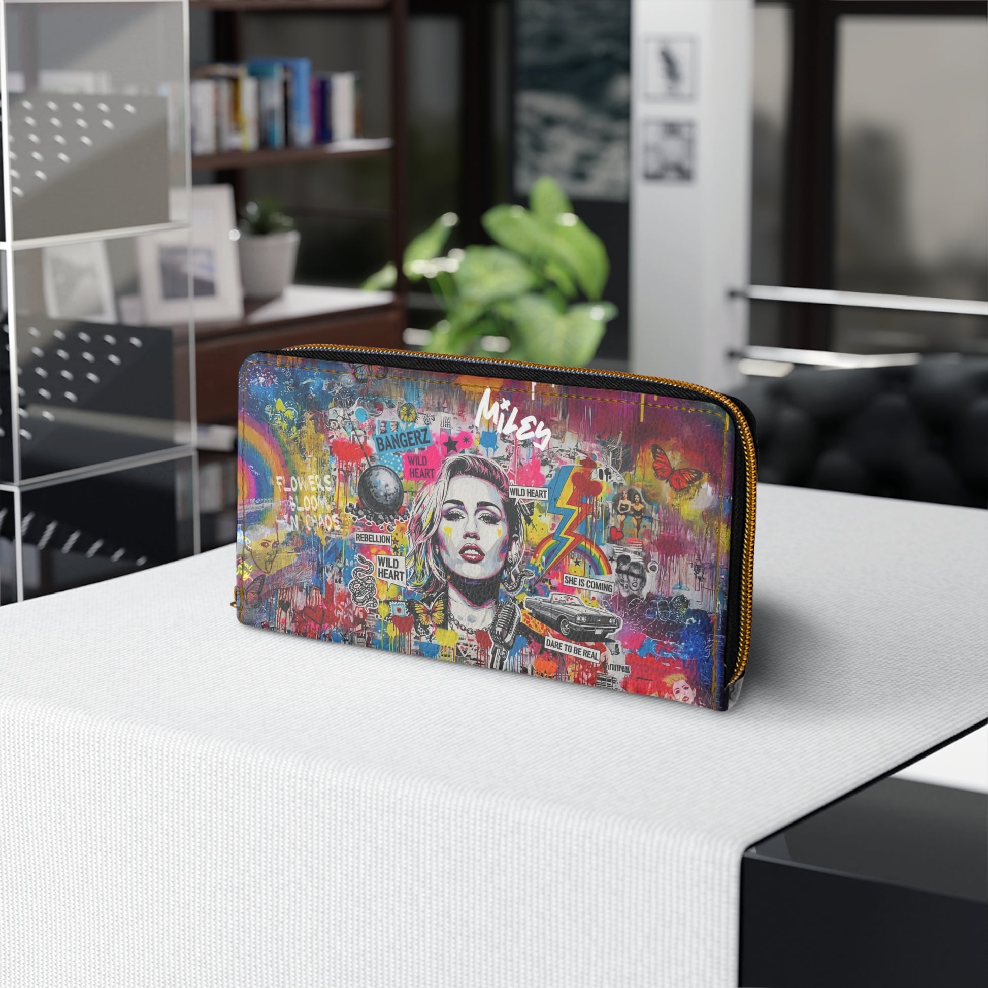 Graffiti Wallet - Miley Cyrus inspired - LucyKay store