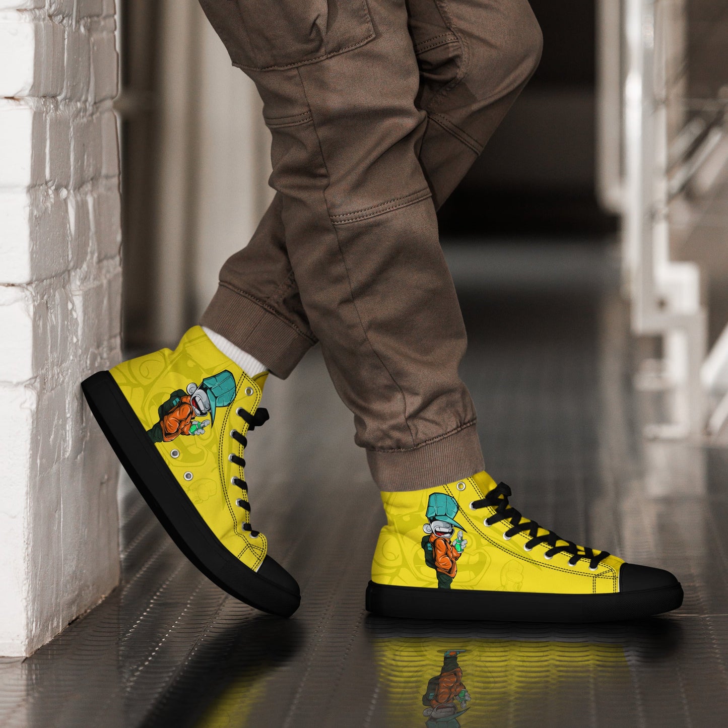 Unisex high top canvas shoes - Sprayer - LucyKay store